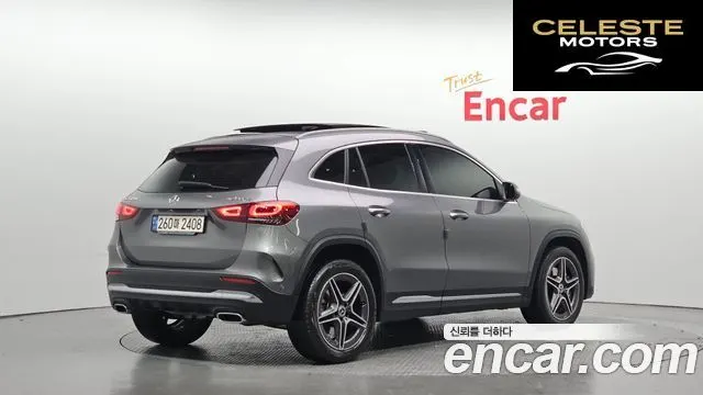 MERCEDES BENZ GLA-Classe H247 GLA250 4MATIC 2020 — photo 2 sur 20