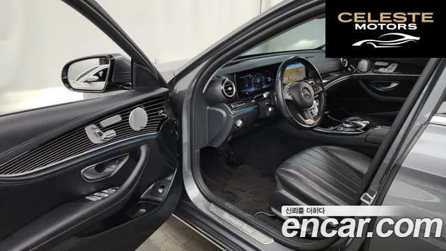MERCEDES BENZ E-Classe W213 E400 4MATIC Exclusive 2018 — photo 10 sur 20