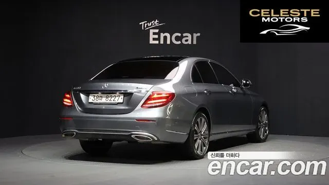 MERCEDES BENZ E-Classe W213 E400 4MATIC Exclusive 2018 — photo 2 sur 20