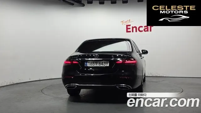 MERCEDES BENZ E-Classe W213 E250 Avantgarde 2021 — photo 4 sur 20