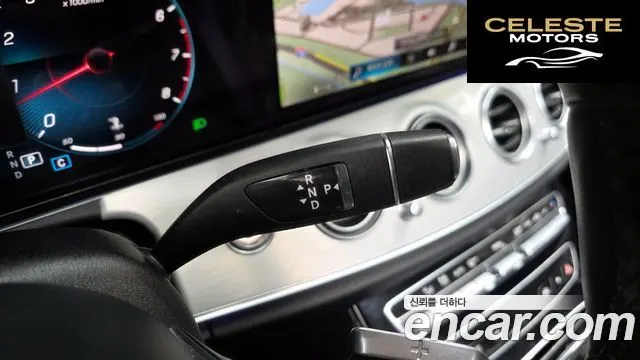 MERCEDES BENZ E-Classe W213 E250 Avantgarde 2021 — photo 9 sur 20