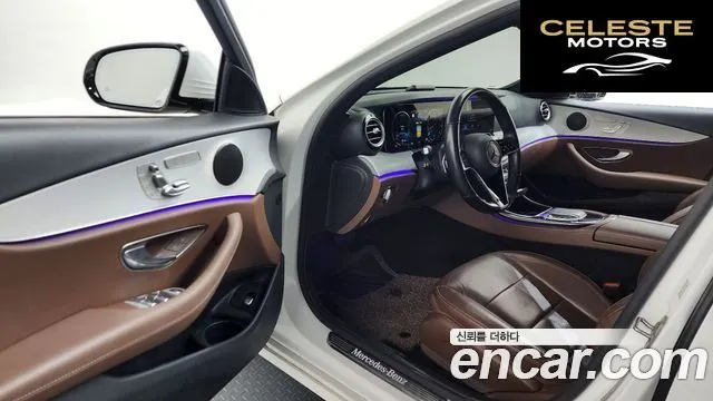 MERCEDES BENZ E-Classe W213 E250 Avantgarde 2021 — photo 10 sur 20