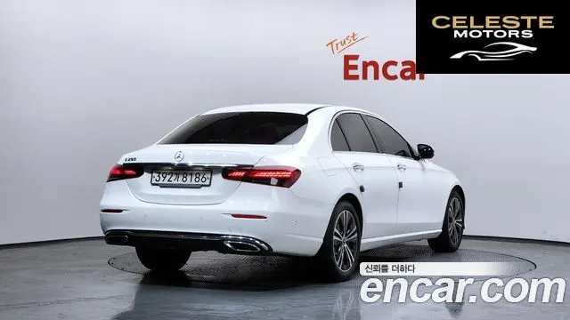 MERCEDES BENZ E-Classe W213 E250 Avantgarde 2021 — photo 2 sur 20