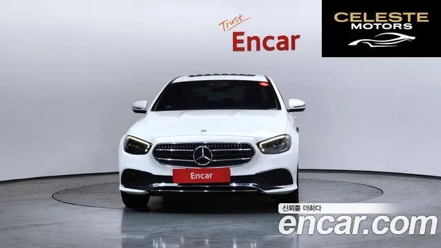 MERCEDES BENZ E-Classe W213 E250 Avantgarde 2021 — photo 3 sur 20