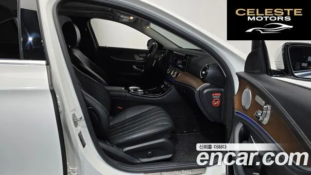 MERCEDES BENZ E-Classe W213 E300 4MATIC Exclusive 2018 — photo 10 sur 20