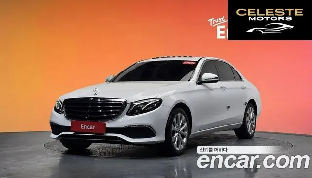 MERCEDES BENZ E-Classe W213 E300 4MATIC Exclusive 2018 — photo 20 sur 20
