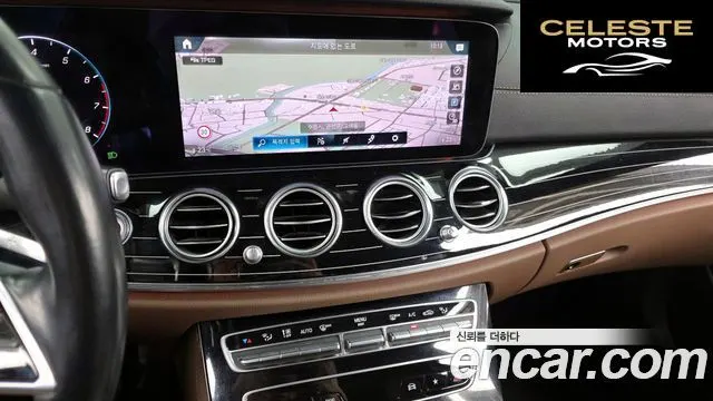 MERCEDES BENZ E-Classe W213 E450 4MATIC Exclusive 2021 — photo 14 sur 20