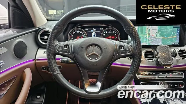 MERCEDES BENZ E-Classe W213 E200 Avantgarde 2017 — photo 13 sur 26