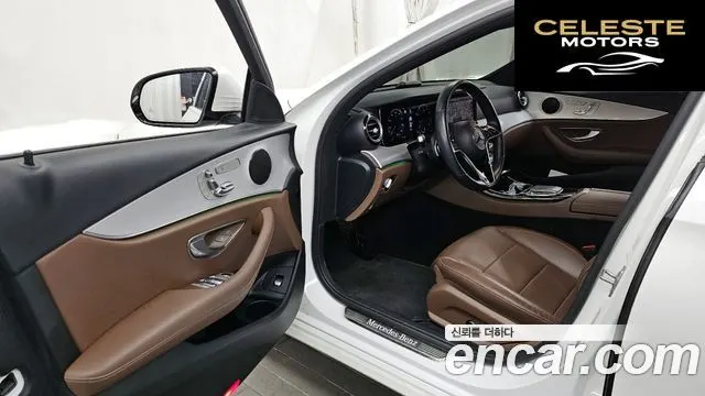 MERCEDES BENZ E-Classe W213 E250 Avantgarde 2021 — photo 10 sur 20