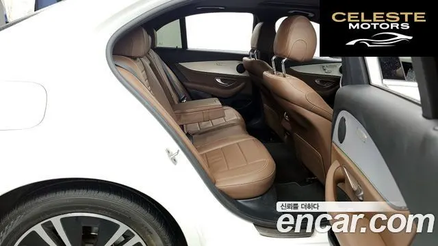 MERCEDES BENZ E-Classe W213 E250 Avantgarde 2021 — photo 12 sur 20