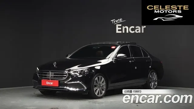 MERCEDES BENZ E-Classe W213 E450 4MATIC Exclusive 2021 — photo 1 sur 20