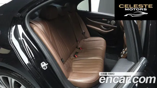 MERCEDES BENZ E-Classe W213 E450 4MATIC Exclusive 2021 — photo 12 sur 20