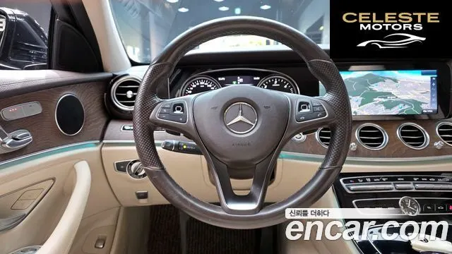 MERCEDES BENZ E-Classe W213 E220d Exclusive 2017 — photo 13 sur 26