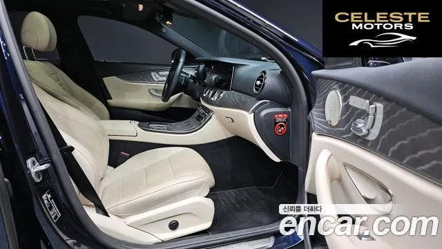 MERCEDES BENZ E-Classe W213 E350 4MATIC Avantgarde 2022 — photo 10 sur 20