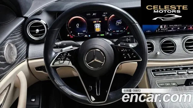 MERCEDES BENZ E-Classe W213 E350 4MATIC Avantgarde 2022 — photo 13 sur 20