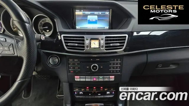 MERCEDES BENZ E-Classe W212 E220 Avantgarde 2016 — photo 14 sur 20