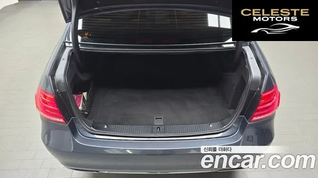 MERCEDES BENZ E-Classe W212 E220 Avantgarde 2016 — photo 20 sur 20