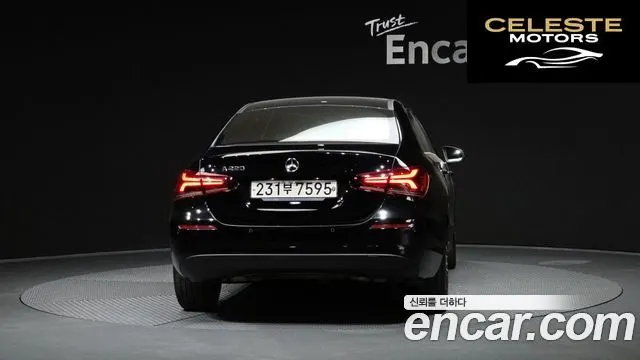 MERCEDES BENZ A-Classe W177 A220 Berline 2020 — photo 4 sur 20