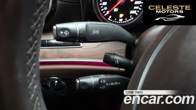MERCEDES BENZ E-Classe W213 E220d Exclusive 2017 — photo 18 sur 20