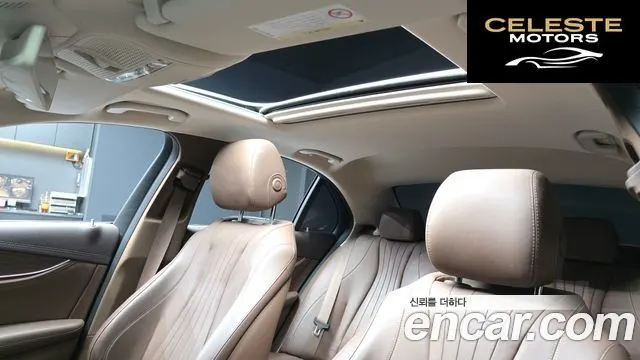 MERCEDES BENZ E-Classe W213 E220d Exclusive 2017 — photo 19 sur 20