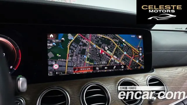 MERCEDES BENZ E-Classe W213 E250 Exclusive 2021 — photo 14 sur 20