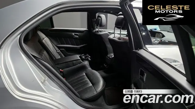 MERCEDES BENZ E-Classe W212 E220 CDI Avantgarde 2014 — photo 12 sur 20