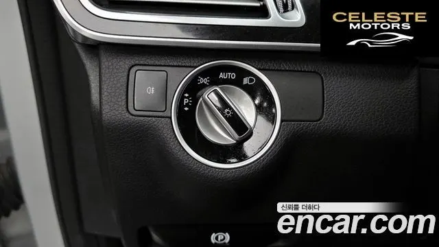 MERCEDES BENZ E-Classe W212 E220 CDI Avantgarde 2014 — photo 17 sur 20