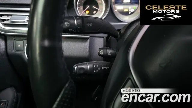 MERCEDES BENZ E-Classe W212 E220 CDI Avantgarde 2014 — photo 18 sur 20
