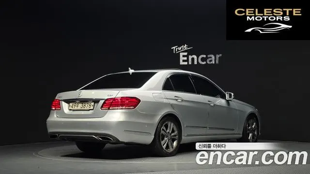 MERCEDES BENZ E-Classe W212 E220 CDI Avantgarde 2014 — photo 2 sur 20