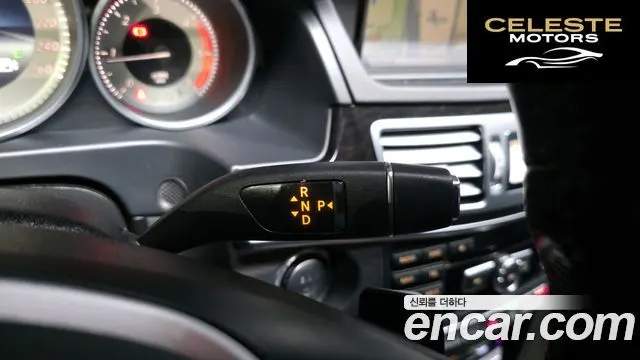 MERCEDES BENZ E-Classe W212 E220 CDI Avantgarde 2014 — photo 9 sur 20
