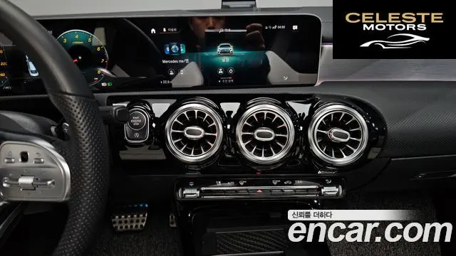MERCEDES BENZ CLA-Classe C118 CLA250 4MATIC 2020 — photo 14 sur 20