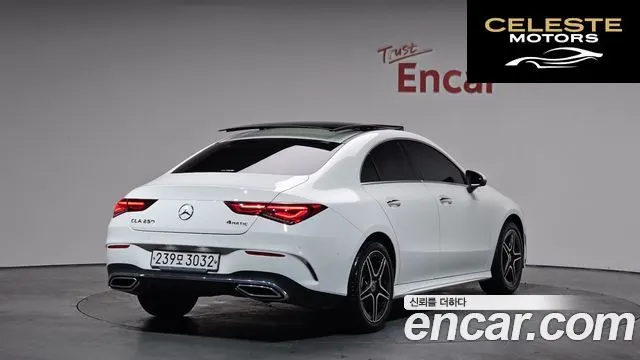 MERCEDES BENZ CLA-Classe C118 CLA250 4MATIC 2020 — photo 2 sur 20