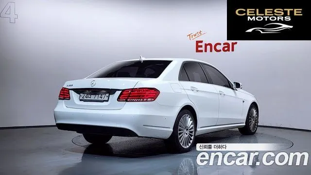 MERCEDES BENZ E-Classe W212 E300 2016 — photo 2 sur 20