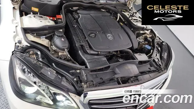 MERCEDES BENZ E-Classe W212 E300 2016 — photo 6 sur 20