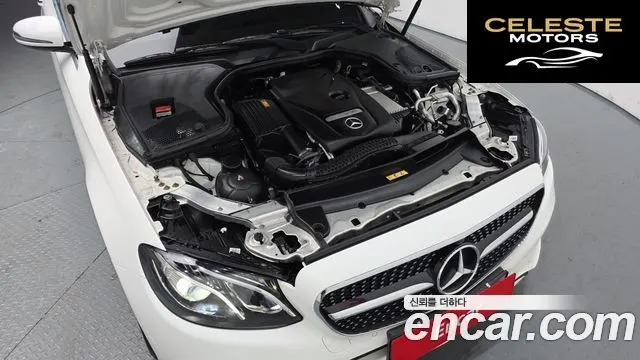 MERCEDES BENZ E-Classe W213 E250 Avantgarde 2020 — photo 6 sur 20
