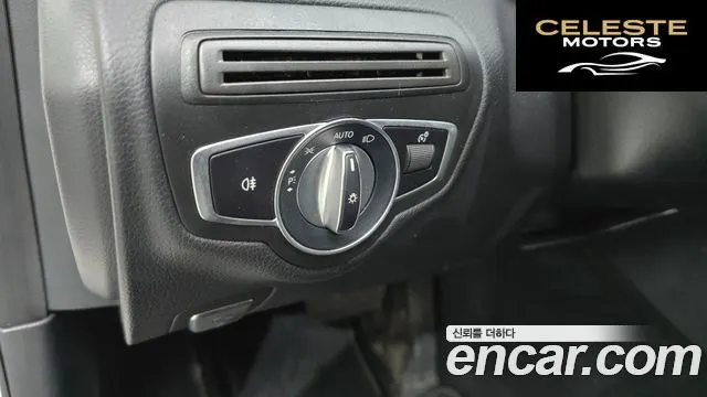 MERCEDES BENZ C-Classe W205 C200 2019 — photo 17 sur 20