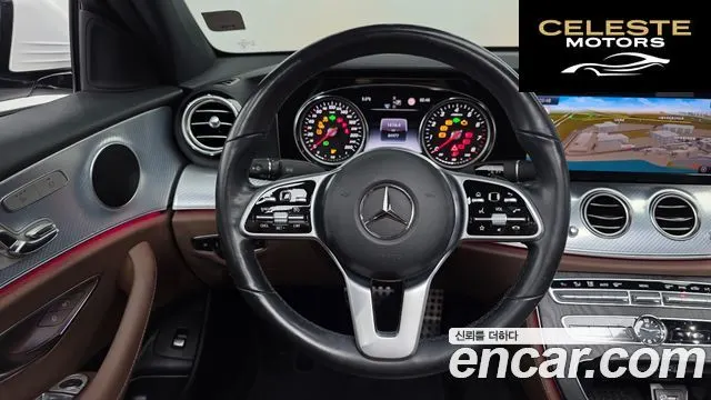 MERCEDES BENZ E-Classe W213 E250 Avantgarde 2020 — photo 13 sur 20