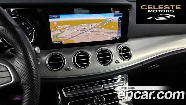 MERCEDES BENZ E-Classe W213 E200 Avantgarde 2018 — photo 14 sur 26