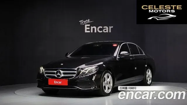 MERCEDES BENZ E-Classe W213 E200 Avantgarde 2018 — photo 23 sur 26