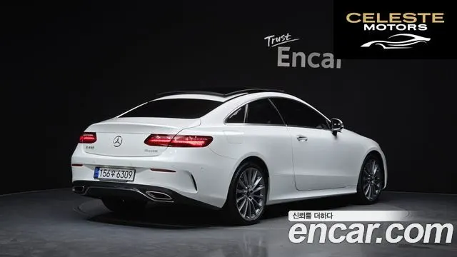 MERCEDES BENZ E-Classe W213 E400 4MATIC Coupé 2018 — photo 2 sur 20