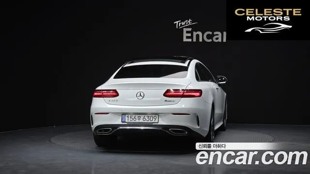 MERCEDES BENZ E-Classe W213 E400 4MATIC Coupé 2018 — photo 4 sur 20