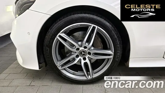 MERCEDES BENZ E-Classe W213 E220d Coupé 2019 — photo 5 sur 20