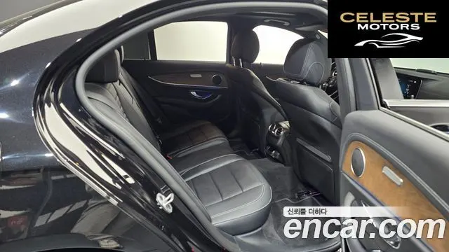 MERCEDES BENZ E-Classe W213 E220d 4MATIC Exclusive 2021 — photo 12 sur 20