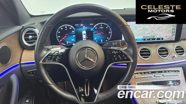 MERCEDES BENZ E-Classe W213 E220d 4MATIC Exclusive 2021 — photo 13 sur 20
