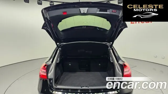 MERCEDES BENZ GLA-Classe X156 GLA250 4MATIC 2019 — photo 20 sur 20