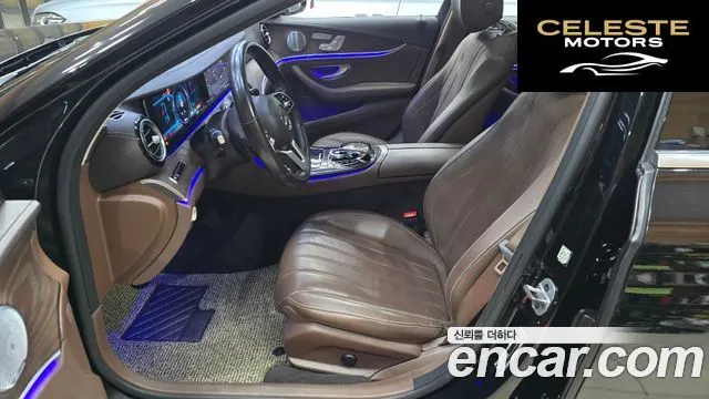 MERCEDES BENZ E-Classe W213 E300e Exclusive 2019 — photo 12 sur 26