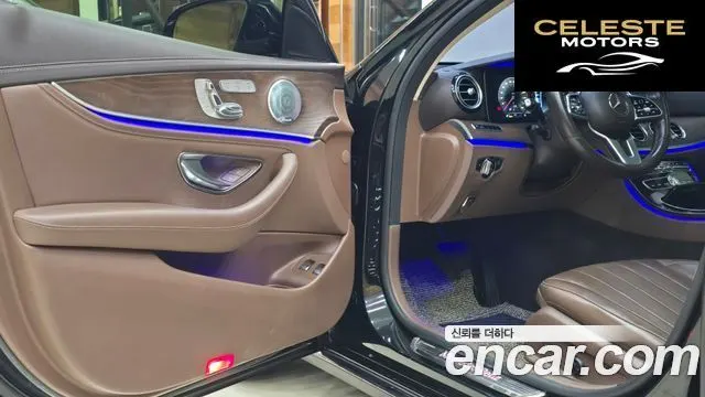 MERCEDES BENZ E-Classe W213 E300e Exclusive 2019 — photo 14 sur 26
