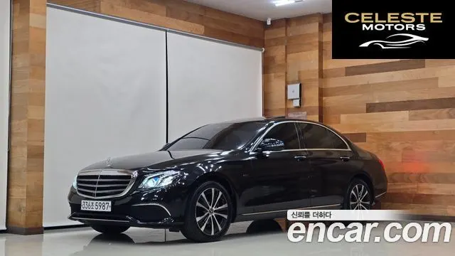 MERCEDES BENZ E-Classe W213 E300e Exclusive 2019 — photo 25 sur 26