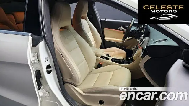 MERCEDES BENZ CLA-Classe C117 CLA250 2014 — photo 10 sur 20