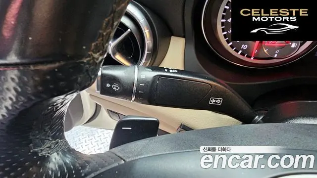 MERCEDES BENZ CLA-Classe C117 CLA250 2014 — photo 19 sur 20